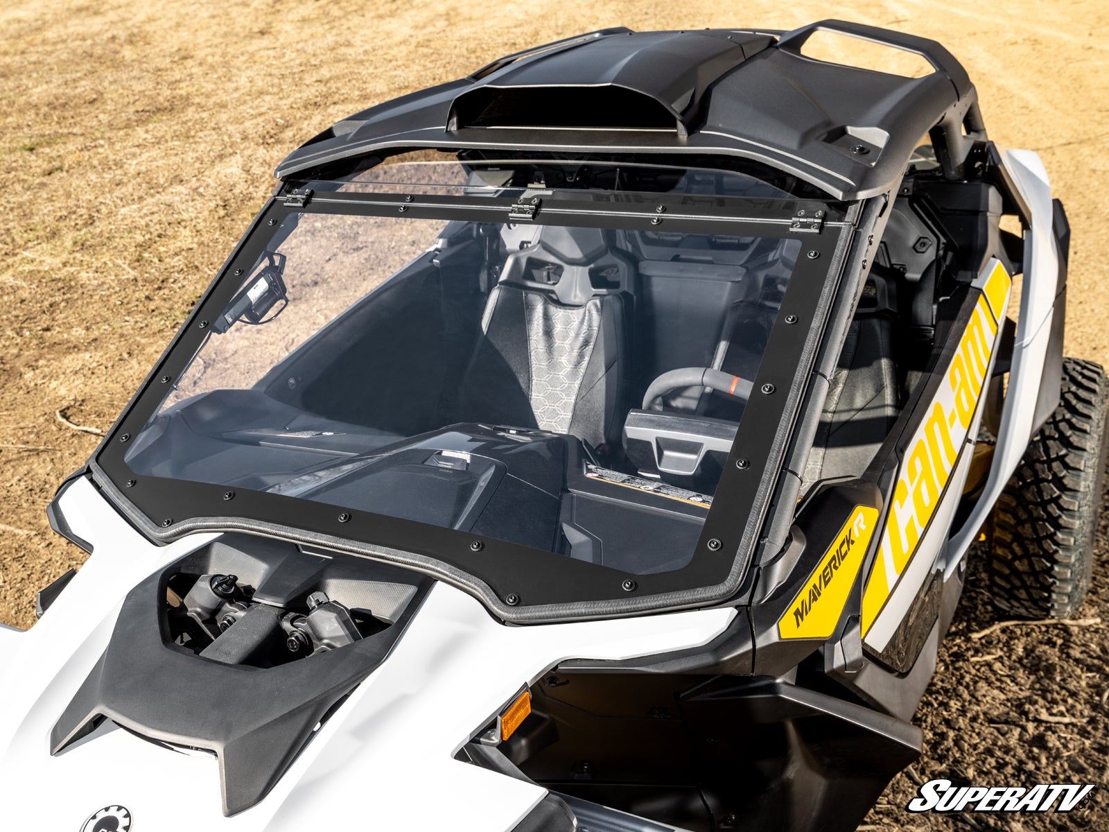 can-am-mav-r-poly-power-flip-windshield_08__71000.jpg