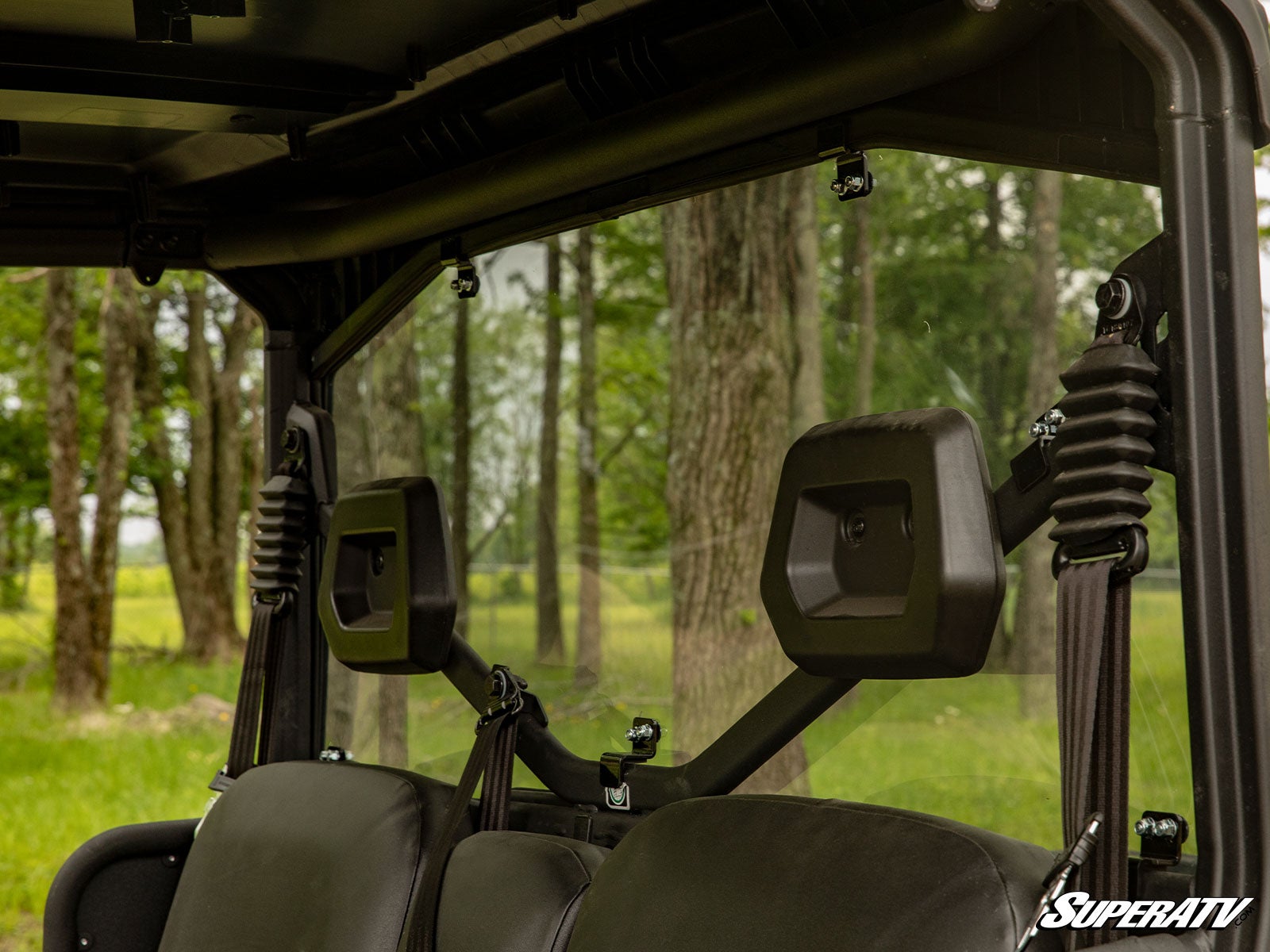 can-am_defender_rear_windshield_4__88917.jpg