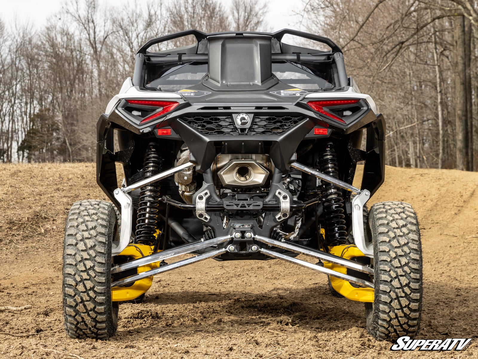can_am-maverick-r-rear-windshield-lighttint_02__95816.jpg