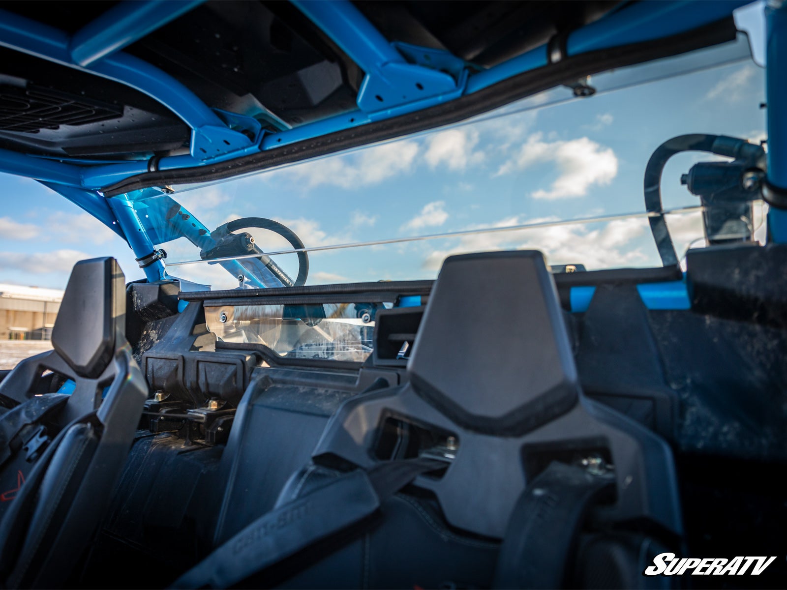 clear_can-am_maverick_x3_rear_windshield_5_1__10506.jpg