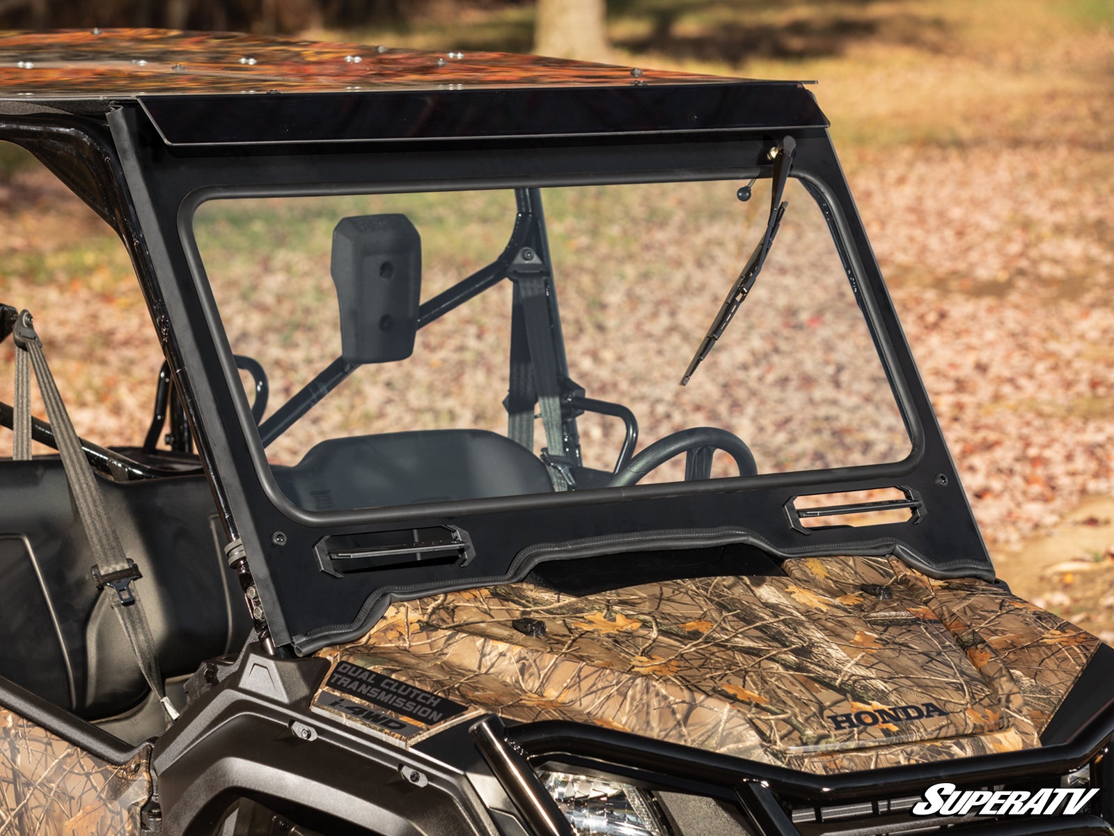 honda_pioneer_1k_glass_windshield_plastic_vents_3__24774.jpg