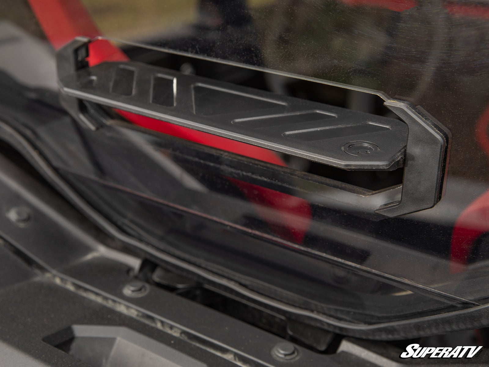 honda_talon_vented_rear_windshield_5__11887.jpg