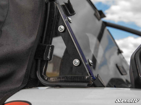 kawasaki_krx_vented_rear_windshield_76light_tint_4__78865.jpg