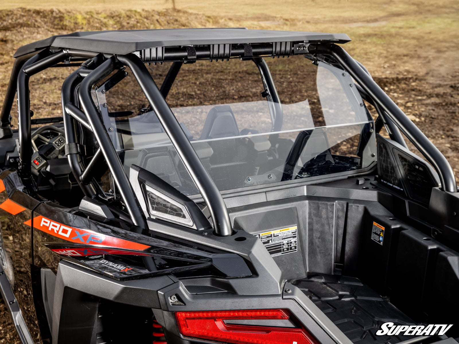 polaris-pro-s-4-rear-windshield_05__01322.jpg
