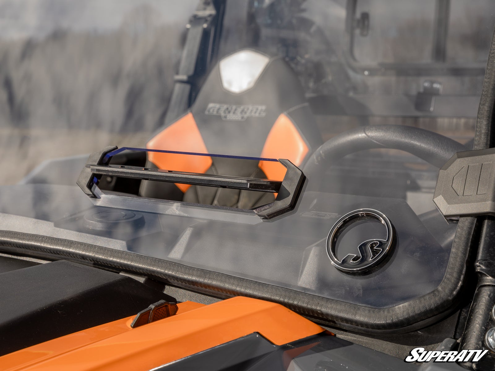 polaris_general_1k_polycarbonate_vented_windshield_5__86257.jpg