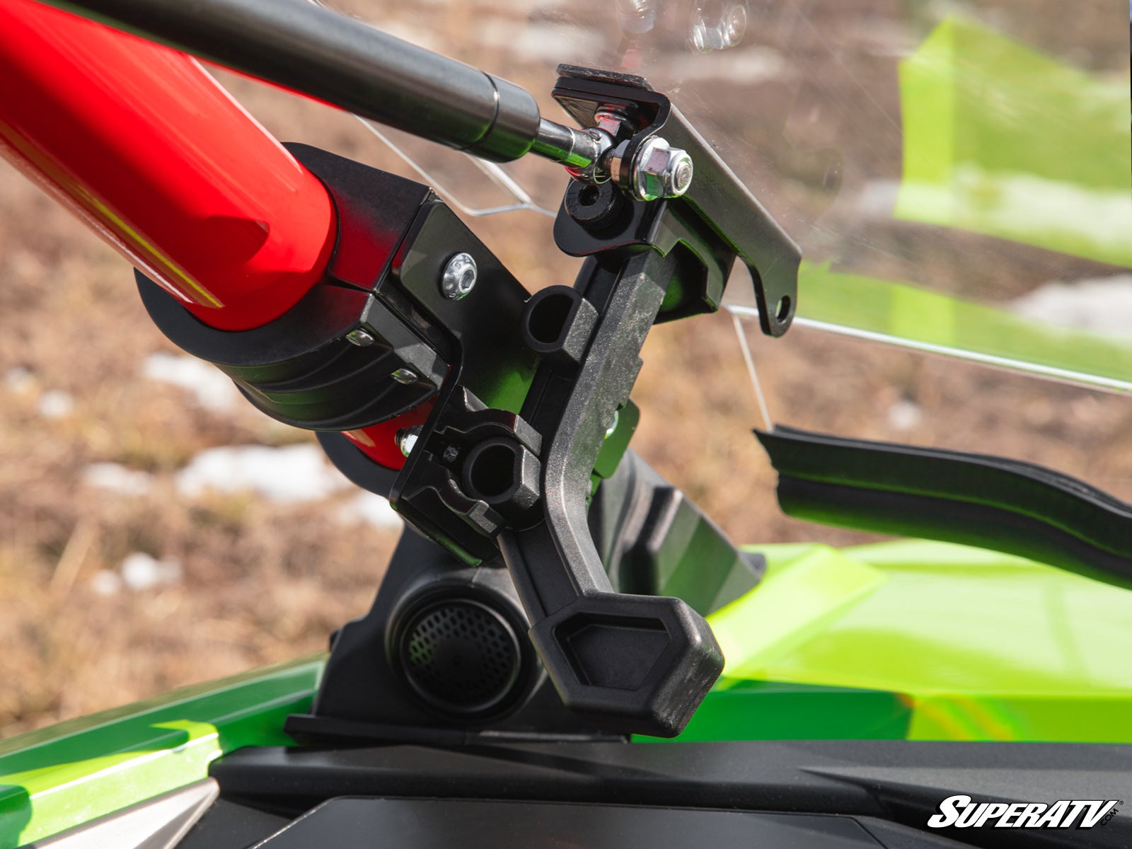 polaris_pror_flip-up-windshield_10_2_1__28106.jpg