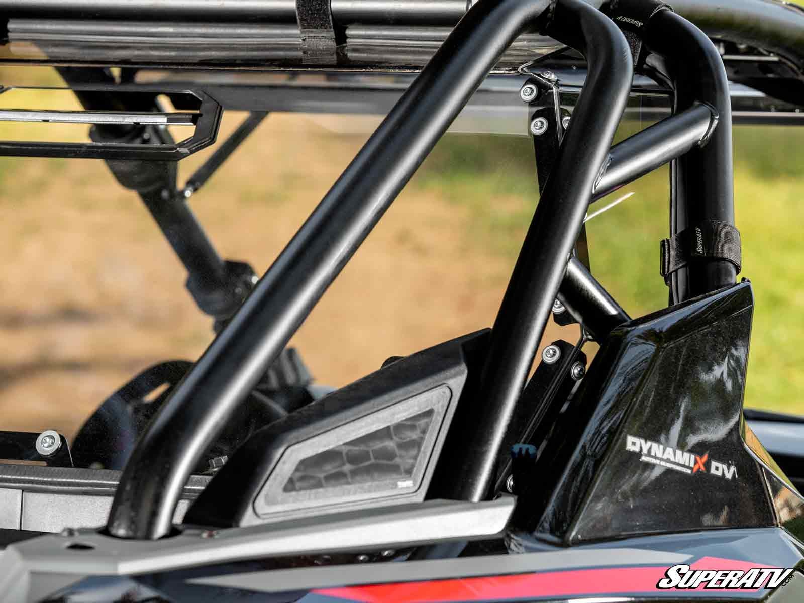 polaris_rzr_turbo_r_rear_windshield_vented_lighttint_04_2_1__44063.jpg